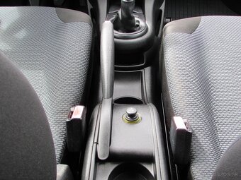 Citroën C4 1.6 HDi 66kw - splátka od 80eur - 12