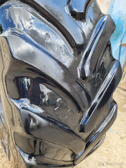 Pneumatiky 650/85 R38 - 12