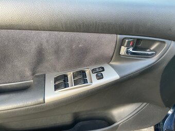 Toyota Corolla 2.0D - 12