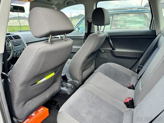 Volkswagen Polo 1.2 benzín - 12