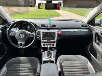 Volkswagen Passat B7 Combi 2.0 TDI - 12