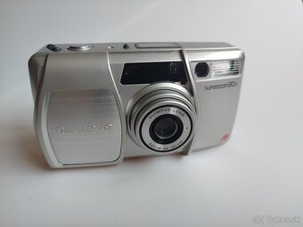 OLYMPUS SUPERZOOM 80S - 12