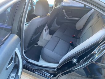 BMW E90 320d 120Kw - 12