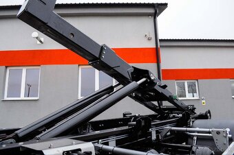 MAN 15.250 NOVÝ HÁKOVÝ NOSIČ KONTAJNEROV + HYDRAULICKÁ RUKA - 12