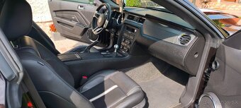 Ford Mustang GT 5.0 V8 Coyote - 12