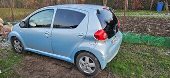 Toyota aygo - 12