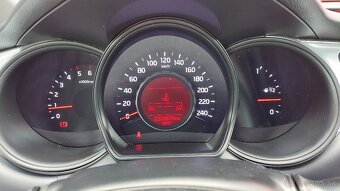 Kia Ceed SW 1.6 CRDi 100kW Comfort Plus - 12