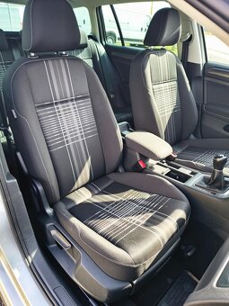 Volkswagen Golf 7 Variant 1.6 TDI BMT 110k - 12