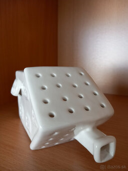 Keramický domček na čajovú sviečku 16x9x8 cm - 12