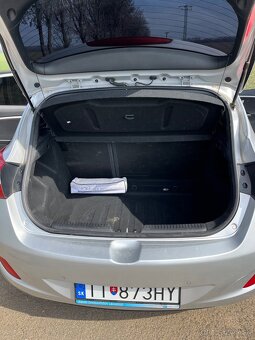 Hyundai i30 - 12