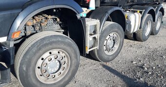 MB AROCS 8x4 Bordmatic/ termokorba/CRAMARO/ ALU disky/ TAŽNÉ - 12