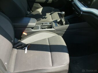 Škoda Octavia 4 2.0 TDI-rv:9.2020-virtuál kokpit IV - 12