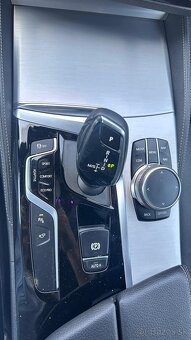 BMW G30 530d - 12