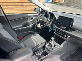 Hyundai i30 cw - 12