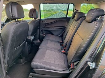 OPEL ZAFIRA TOURER 2.0 CDTi + INTEGROVANÝ NOSIČ BICYKLOV - 12