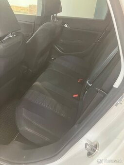Peugeot 308SW 2.0 HDI 110 KW AT6 - 12