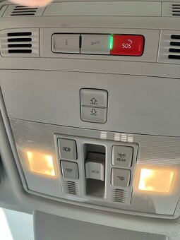 Superb combi Panorama 2,0 TDI - 12