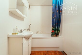 3i byt s dvoma balkónmi v blízkosti centra mesta Senica - 12