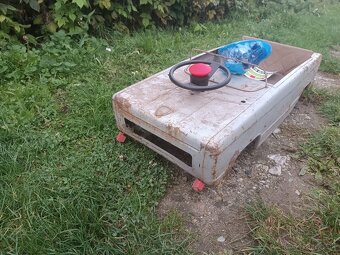 Slapacie autičko - 12