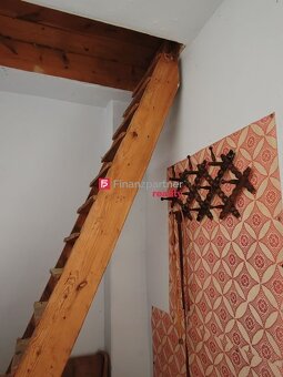 NOVINKA Historický rodinný dom na polosamote,pozemok 3930 m - 12