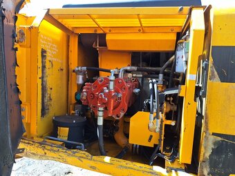 JCB JS 210L - 12