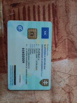 Predám BMW E46 330xd  rok výroby 2004 nájazdených 270 000. A - 12