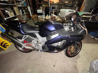 Predám Honda cbr929 rr 2001 - 12