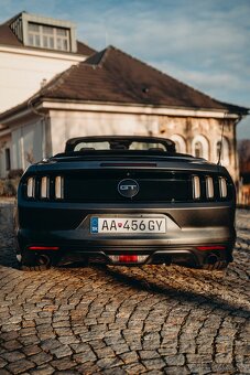 PRENÁJOM Ford Mustang cabrio - 12