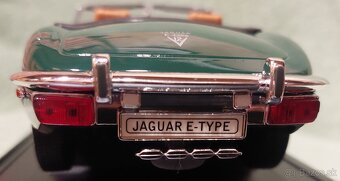 Jaguar E Type 1:18 - Road Signature - 12