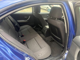 Predam BMW 3 E90 320i 1. Majitel - 12