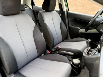 Mazda 2 1.3 benzín 152 000km - 12