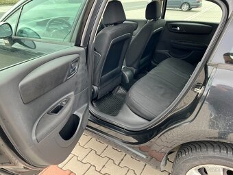 Citroen C4 1.4i 16V 65kw klima - 12