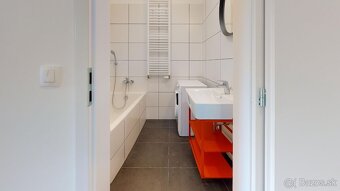 2 izb.  SLNEČNICE VILA DOMY PETRŽALKA- 20 m2 terasa - 12