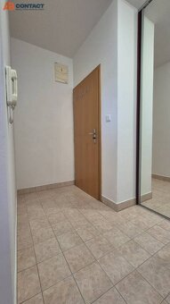 Priestranný 1-izbový byt s balkónom pri mestskom parku - 12