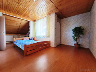 Dvojgeneračný rodinný dom s veľkou záhradou na predaj - 12