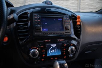 Nissan Juke 1.6 l DIG-T Tekna CVT 4x4 - 12