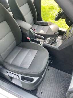 Škoda Octavia - 12