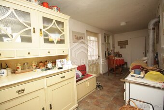 ZOBOR - 2 x RD na jednom pozemku, pôvodný stav - 12