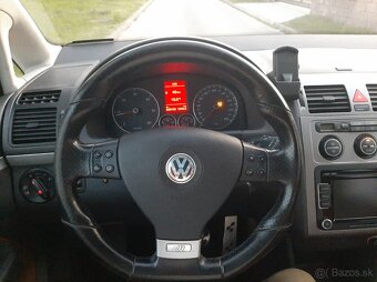 Volkswagen Touran  R line - 12