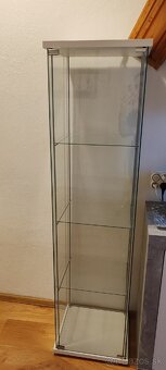 Vybavenie salónu - 12