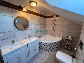 RODINNÝ DOM, ŽILINA - BÁNOVÁ - 12