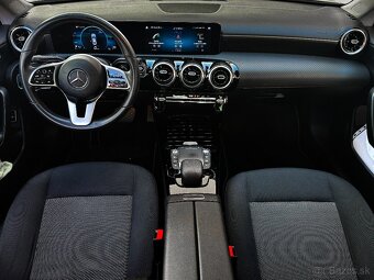 Mercedes-Benz CLA Kupé 180 A/T - 12