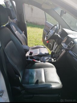 Chevrolet Captiva - 12