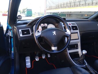 Rozpredám na náhradné diely Peugeot 307 cc 2.0HDI 100KW - 12