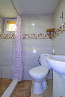 NA PREDAJ, RODINNÝ DOM, PETROVANY - 12