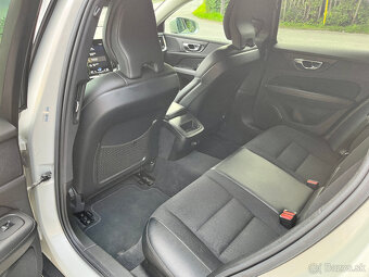 Volvo V60 Cross Country 4x4 - 12