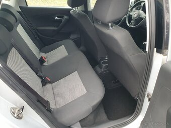 Volkswagen Polo 1.6 TDI Comfortline - 12