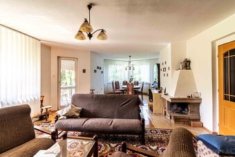 BEDES | rodinný dom 182m2, pozemok 802m2, 2x balkón, terasa - 12