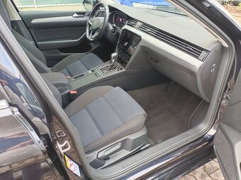 VW Passat B8 GTE Variant 1.4TSI 160kW DSG - záruka Autodraft - 12
