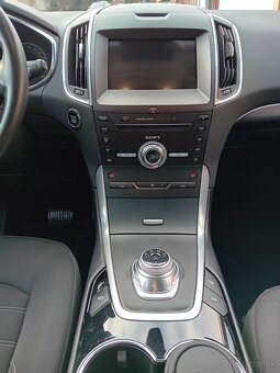 Ford Galaxy 2.5 HYBRID ZARUKA  DO 2032 KUPENE SR - 12